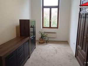 Pronájem bytu 2+kk, Ostrava, Nádražní, 52 m2