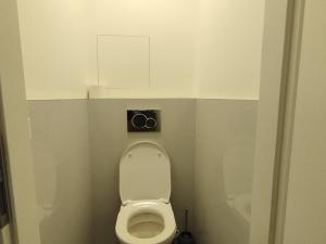 Pronájem bytu 2+kk, Praha - Břevnov, Bělohorská, 65 m2