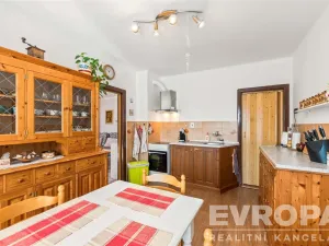 Prodej rodinného domu, Podhorní Újezd a Vojice - Vojice, 157 m2
