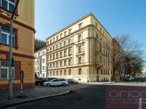Pronájem bytu 2+kk, Praha - Karlín, Pernerova, 61 m2