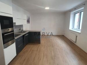 Pronájem bytu 2+kk, Plzeň - Jižní Předměstí, Poděbradova, 67 m2