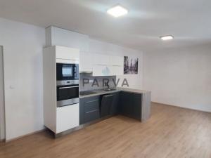 Pronájem bytu 2+kk, Plzeň - Jižní Předměstí, Poděbradova, 67 m2