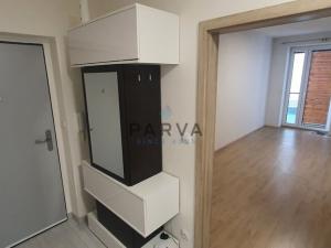 Pronájem bytu 2+kk, Plzeň - Jižní Předměstí, Poděbradova, 67 m2