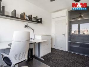 Prodej bytu 3+1, Praha - Řepy, Vondroušova, 75 m2