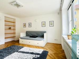 Pronájem bytu 2+1, Kroměříž, Sládkova, 62 m2