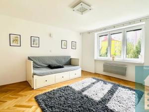 Pronájem bytu 2+1, Kroměříž, Sládkova, 62 m2