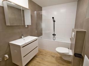Pronájem bytu 2+kk, Domažlice, Tovární, 48 m2