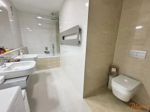 Prodej bytu 2+kk, Praha - Vršovice, Jerevanská, 74 m2