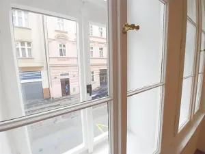 Pronájem bytu 1+1, Praha - Žižkov, Čajkovského, 30 m2