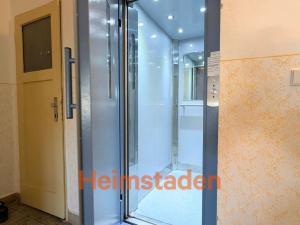 Pronájem bytu 2+1, Ostrava - Poruba, náměstí Boženy Němcové, 61 m2