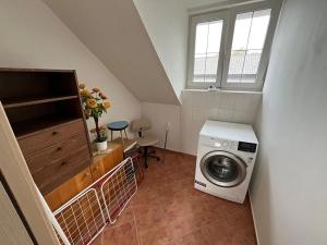 Pronájem bytu 2+1, Ledce, 90 m2