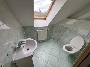 Pronájem bytu 2+1, Ledce, 90 m2