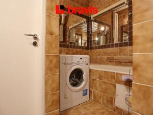 Pronájem bytu 2+1, Brno - Pisárky, Neumannova, 68 m2
