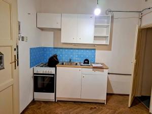 Pronájem bytu 2+kk, Praha, 50 m2