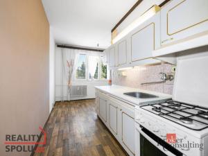 Prodej bytu 2+1, Hrádek - Nová Huť, 1. máje, 63 m2