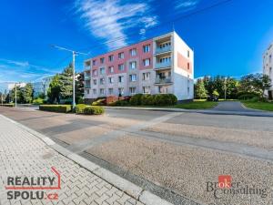 Prodej bytu 2+1, Hrádek - Nová Huť, 1. máje, 63 m2