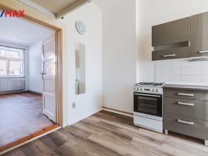 Pronájem bytu 1+1, Praha - Holešovice, Letohradská, 40 m2