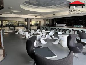 Pronájem restaurace, Frýdek-Místek, Pionýrů, 2690 m2