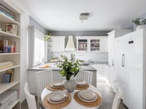 Prodej rodinného domu, Svojetice, Choceradská, 61 m2