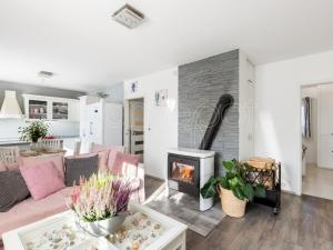 Prodej rodinného domu, Svojetice, Choceradská, 61 m2