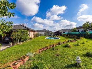 Prodej rodinného domu, Svojetice, Choceradská, 61 m2