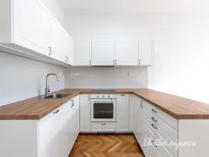 Pronájem bytu 3+kk, Praha - Dejvice, Komornická, 78 m2