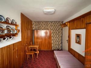 Prodej bytu 3+1, Hradec Králové, Třebechovická, 56 m2