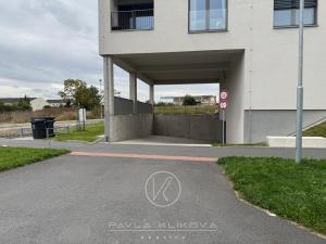 Pronájem garážového stání, Plzeň, Rubínová, 15 m2