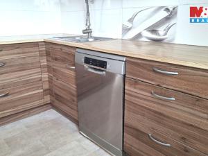 Pronájem bytu 4+1, Nový Bor, Sklářská, 100 m2