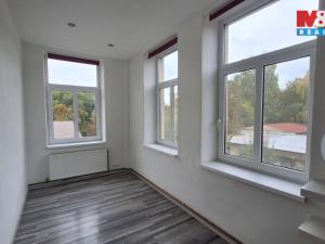 Pronájem bytu 4+1, Nový Bor, Sklářská, 100 m2