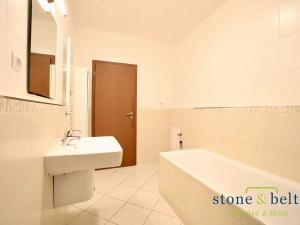 Pronájem bytu 2+kk, Praha - Stodůlky, Svitákova, 52 m2