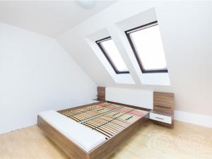 Pronájem bytu 5+1, Borotín, 160 m2