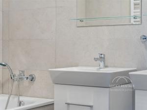 Pronájem bytu 3+kk, Praha - Chodov, Líbalova, 68 m2