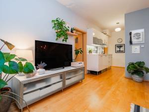 Prodej bytu 4+kk, Praha - Libeň, Nad Okrouhlíkem, 94 m2