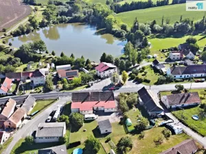 Prodej komerční nemovitosti, Dolce, 471 m2