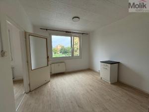 Pronájem bytu 1+1, Bílina - Teplické Předměstí, Sídliště Za Chlumem, 35 m2