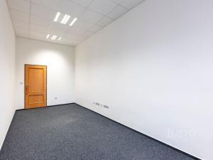 Pronájem kanceláře, Uherské Hradiště, Masarykovo náměstí, 19 m2