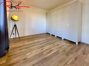 Prodej bytu 2+kk, Praha, Kryšpínova, 61 m2