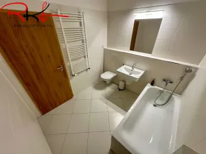 Prodej bytu 2+kk, Praha, Kryšpínova, 107 m2