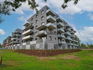 Prodej bytu 2+kk, Praha, Návarovská, 61 m2