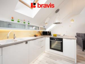 Prodej bytu 2+kk, Moravany, Višňová, 95 m2