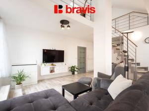 Prodej bytu 2+kk, Moravany, Višňová, 95 m2