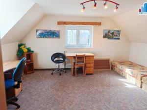Prodej rodinného domu, Buková, 148 m2