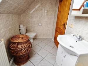 Prodej rodinného domu, Buková, 148 m2