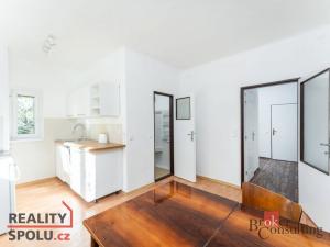 Pronájem bytu 2+1, Praha - Dubeč, K pastvinám, 46 m2