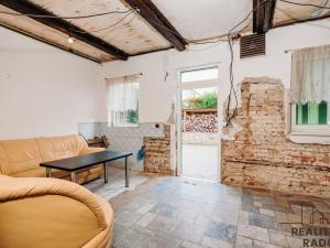 Prodej rodinného domu, Bukovany, 230 m2