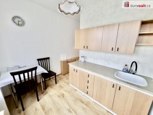 Pronájem bytu 1+1, Kralupy nad Vltavou - Lobeček, Předmostí, 34 m2