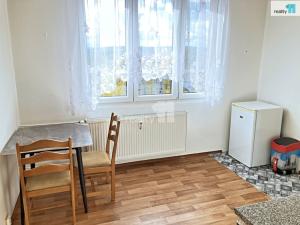 Pronájem bytu 1+1, Staňkov - Staňkov I, Na Tržišti, 33 m2