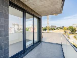 Pronájem bytu 3+kk, Praha - Prosek, Čakovická, 83 m2