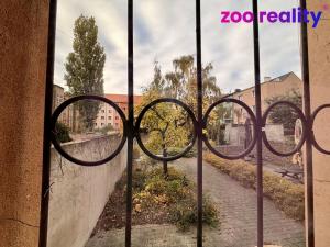 Pronájem obchodního prostoru, Chomutov, Školní, 36 m2